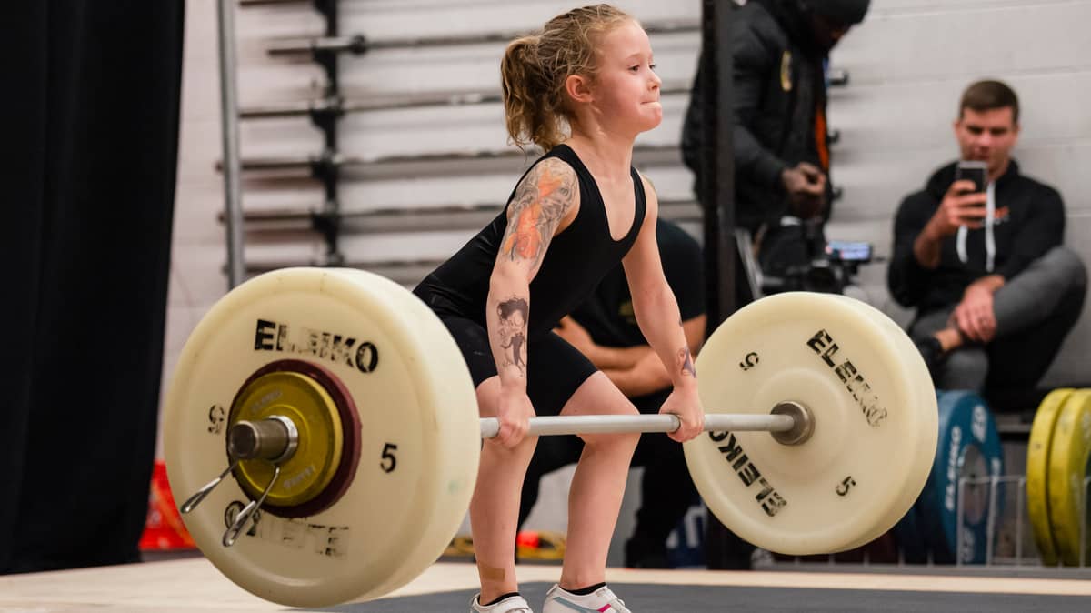 What is the world record squat for a 14-year-old