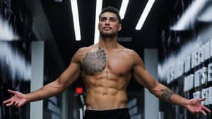 Ex-Model Who Was Shortlisted For The NZ Bachelor Earns UFC Contract With Devastating KO