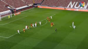Manchester United Flop Bebe Scores 35-Yard Rocket Of A Free-Kick
