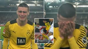 Giovanni Reyna Bursts Into Tears After Picking Up Injury Just One Minute Into Match 