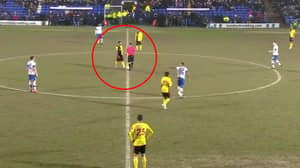 Watford's Andre Gray Gives Away Free-Kick From Kick-Off In A Truly Bizarre Moment 