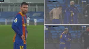 Lionel Messi Had To Change His Shirt During El Clasico