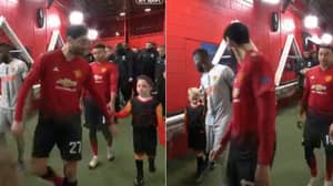 Marouane Fellaini Somehow Loses His Mascot In The Old Trafford Tunnel Before Kick-Off