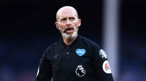 2020/21 Premier League Referees Salaries Revealed With Mike Dean The Highest Earner