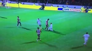Brentford’s Yoann Barbet Takes The P*ss Out Of Leeds United's Samuel Saiz