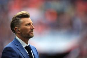 Robbie Savage Proposes Naked Promise  