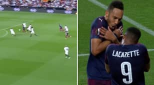 Pierre-Emerick Aubameyang Scores Stunning Equaliser With A Filthy Outside-Of-The-Foot Finish