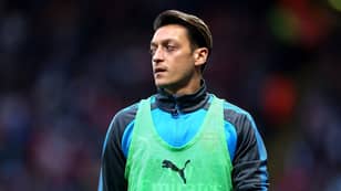 There's One Surprising Factor Stopping Mesut Ozil Signing A New Arsenal Contract