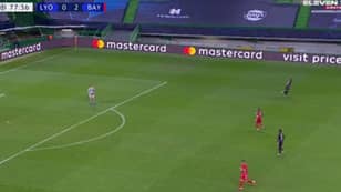 Manuel Neuer Produced An Outrageous 60-Metre Throw Last Night