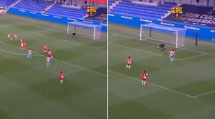 Lionel Messi Blows Fans Away With Unreal Pass That Picks Out Player He Can’t Even See
