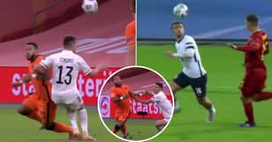Memphis Depay Makes Jack Grealish's Skill Look Average With Insane One-Touch Flick To Chip Opponent