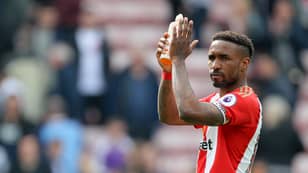 Jermain Defoe Waited For Manchester United Player By The Tunnel After Game