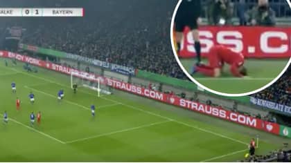 Thomas Muller Took The Worst Corner Ever Against Schalke