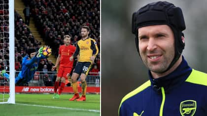 You May Have Missed Petr Cech's Bizarre Goalkeeper Gloves Over The Weekend