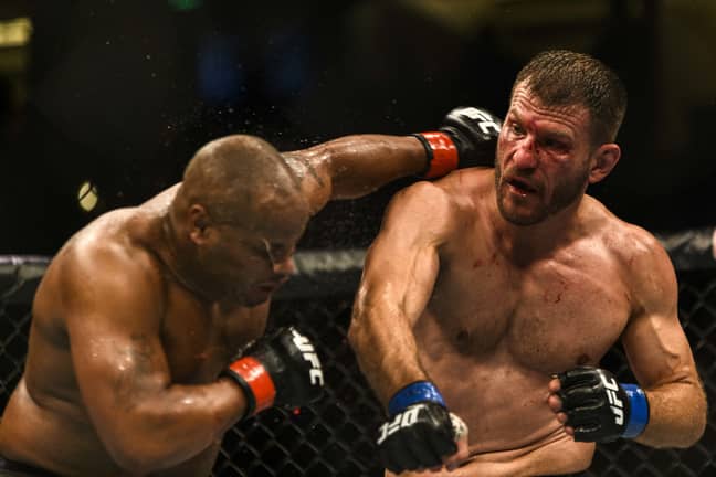 Stipe Miocic knocked out Daniel Cormier to win the UFC heavyweight title