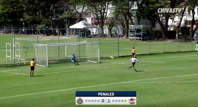 Chivas Under 17 S Player Scored Luckiest Penalty In Football History At The Weekend Sportbible