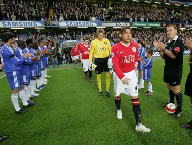 Another famous United guard of honour. Image: PA Images