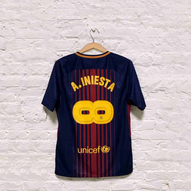 Iniesta jersey number