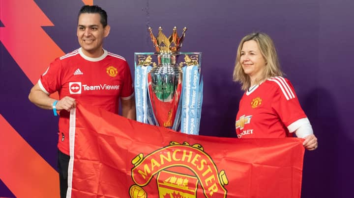 Manchester United Fans Have Been Posing With Manchester City's Premier League Trophy