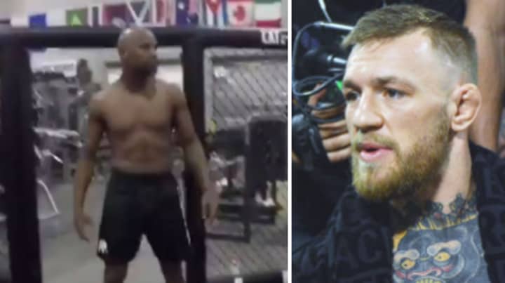 ​Floyd Mayweather Steps Inside MMA Cage, Conor McGregor Immediately Responds 