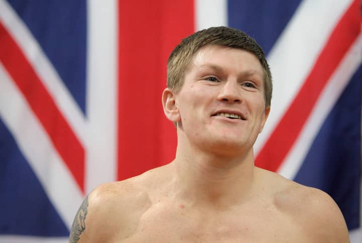 KO Of The Day: Ricky Hatton Hits Castillo With A Left To The Liver