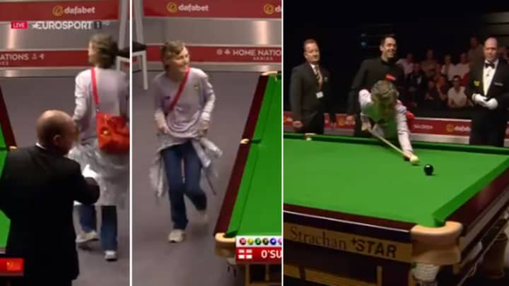 Watch: Ronnie O'Sullivan Lets Pitch Invader Take Shot On The Black