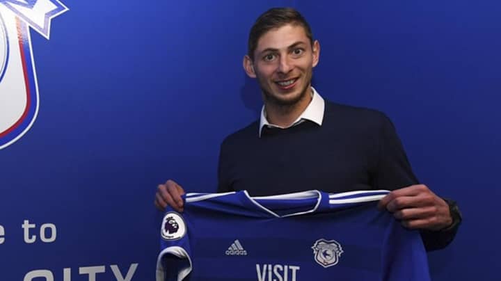 Police Searching For Emiliano Sala And Pilot Think They May Have Made It Onto Life Raft