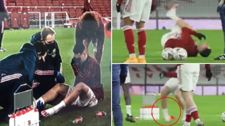 Gabriel Martinelli Goes Down Injured In Arsenal Warm Up