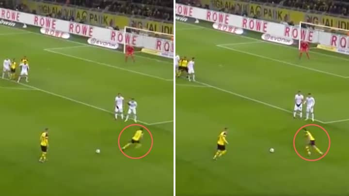 Guerreiro And Reus’ Brilliant Free-Kick Routine Opens Scoring For Borussia Dortmund Against Werder Bremen