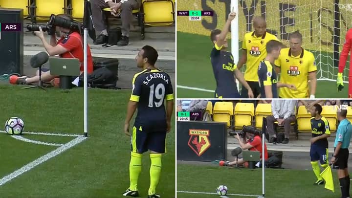 Santi Cazorla Switching Feet To Take A Corner Still Needs Explaining, He's The Most Two-Footed Player Ever