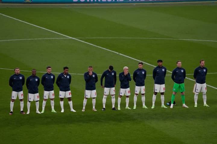 Gareth Southgate Prints Out Words To National Anthem For England Stars Ahead Of Germany Clash