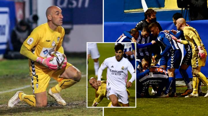 Alcoyano's 41-Year-Old Goalkeeper José Juan Figueras Has Only Ever Played One Top-Flight Game In His Career