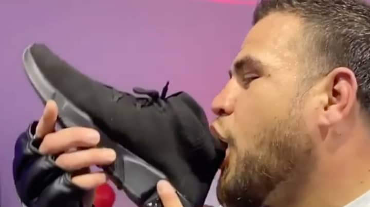Aussie Heavyweight Tai Tuivasa Celebrated His UFC Win With A Classic Shoey