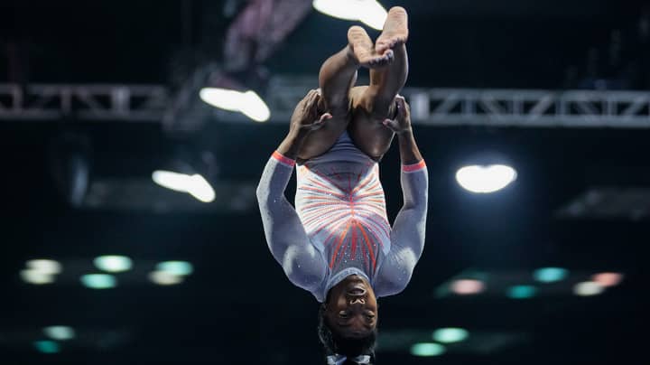Simone Biles Pulls Off Never-Before-Seen Move That Leaves Everyone Speechless